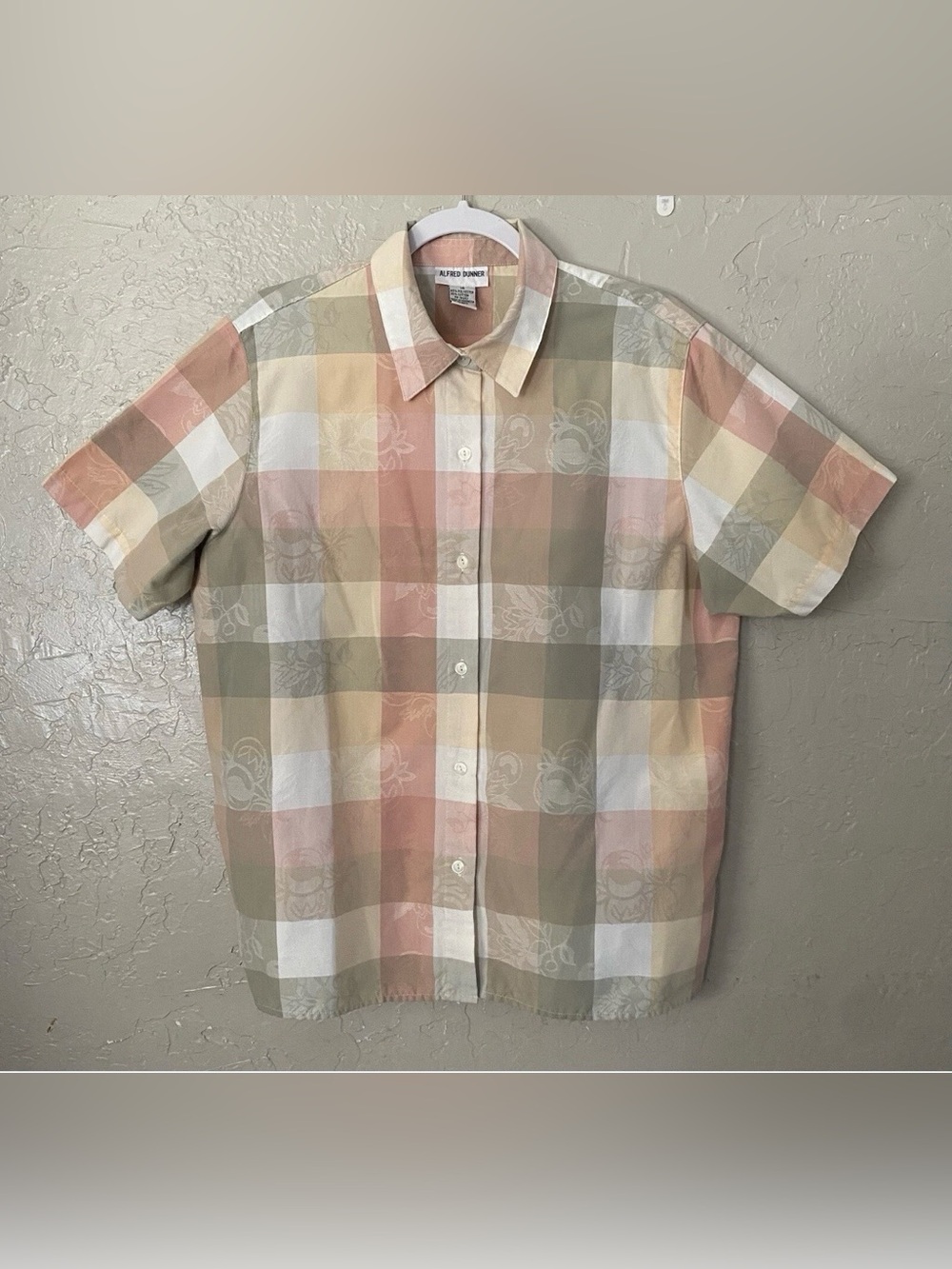 Alfred Dunner Pastel Plaid Short-Sleeve Button-Up in Peach, Cream & Olive